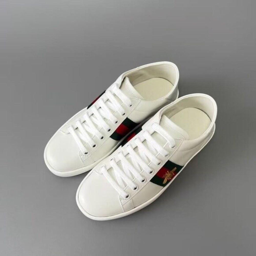 Gucci Ace Bee Embroidered White Leather Sneakers - Picture 3 of 9